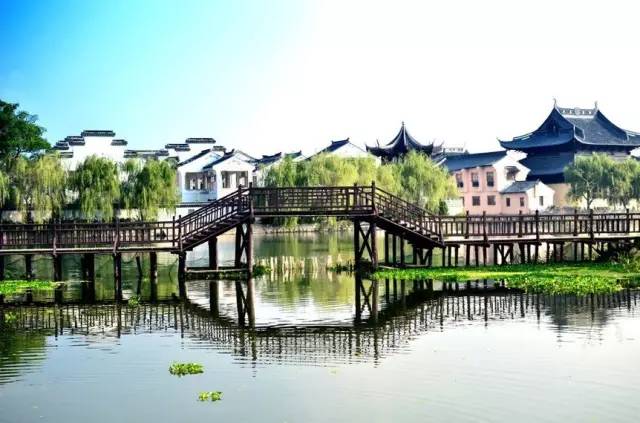 数据告诉你：夏天很美好，但这些景区会被挤爆